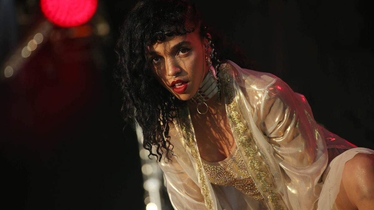 FKA Twigs alias Tahliah Debrett Barnett