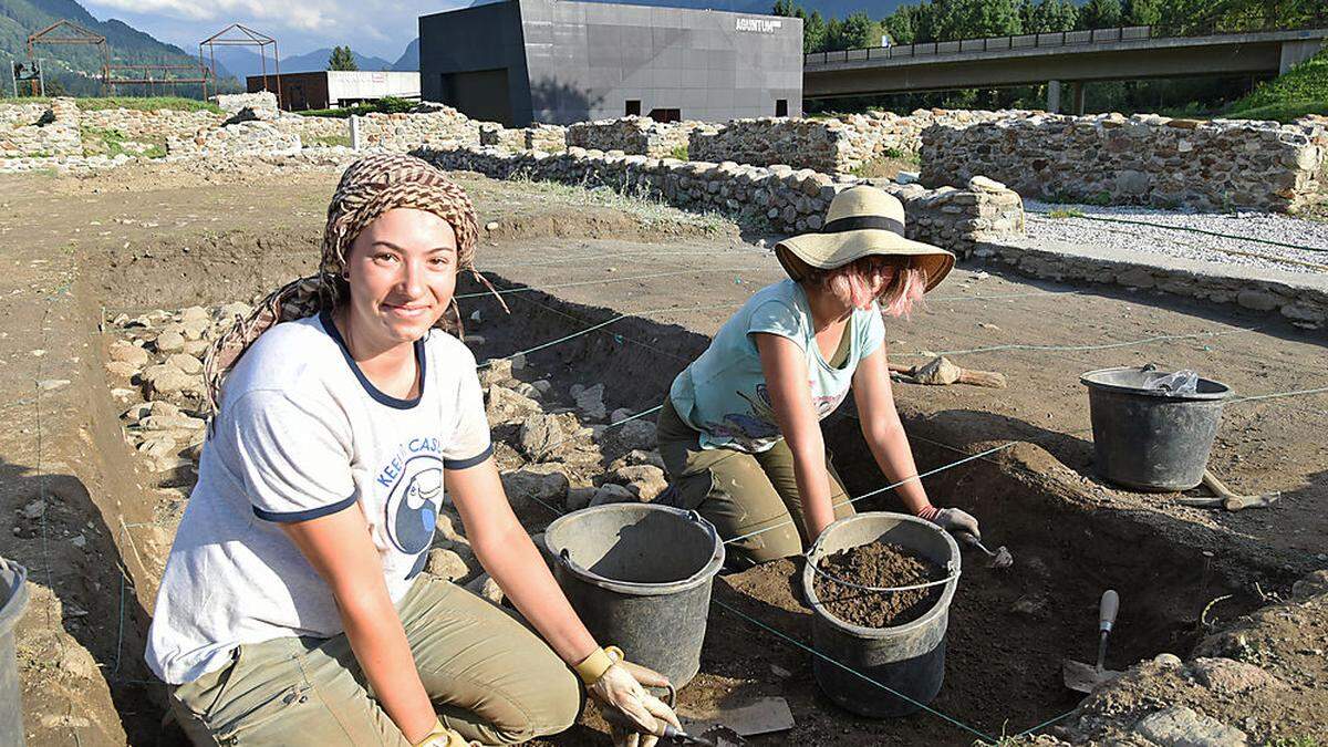 Bei über 30 Grad suchte das Uni-Team in den vergangenen Wochen nach römischen Relikten in Aguntum - und sie wurden fündig