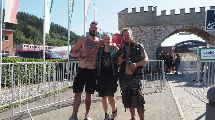 Kapfi, Helga und Michi ließen es beim Area 53-Festival im VAZ krachen