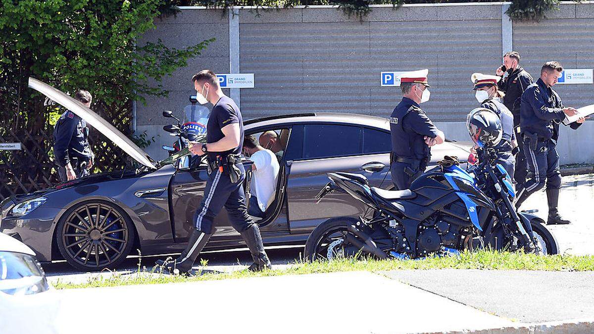 500 Anzeigen, Führerschein- und Kennzeichenabnahmen hagelte es  beim GTI-Nachtreffen