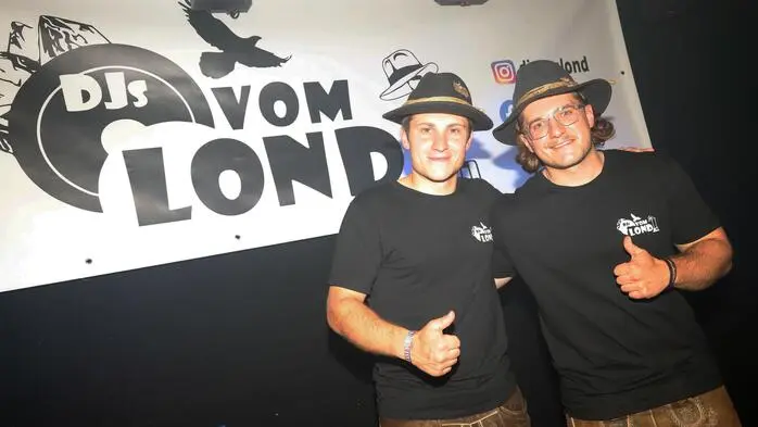 Für die totale Stimmungsmusik sorgten aus Steuerberg die „DJs vom Lond“ Andreas und Florian Krassnitzer bis in die frühen Morgenstunden.
