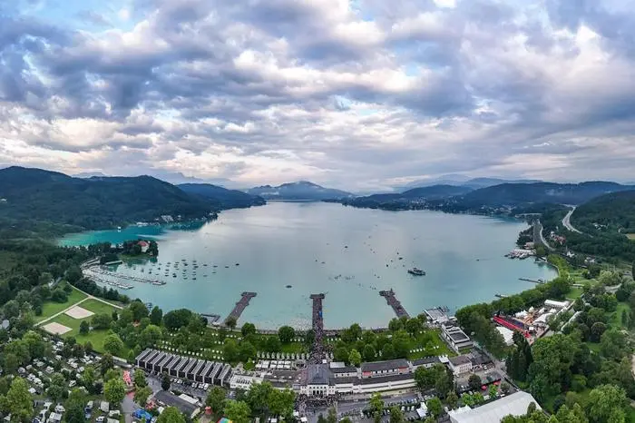 16.06.2024, Klagenfurt, AUT, Ironman Austria 2024, Start, im Bild Übersicht Wörthersee // Overvie Wörthersee during the start of the Ironman Austria in Klagenfurt, Austria on 2024/06/16. EXPA Pictures © 2024, PhotoCredit: EXPA/ Johann Groder