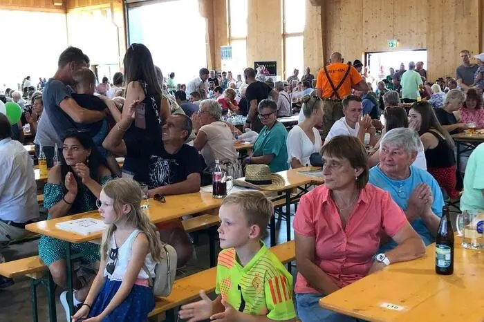 Fischbachs Bürgermeisterin und Landtagsabgeordnete Silvia Karelly eröffnete gemeinsam mit Bildungsminister Martin Polaschek die Ägydifesttage in der Soma-Festhalle. Karelly sprach ihren Dank dem Organisationsteam unter der Leitung von Vizebürgermeister Christoph Brunnhofer aus. 