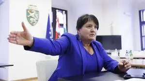 „Wir sind zwei Parteien, bei manchen Dingen sind wir nicht einer Meinung“, sagt ÖVP-Chefin Manuela Khom über die Koalition mit den Landesblauen