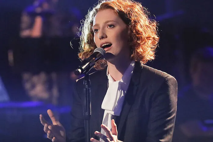 Anna Heimrath hat sich ins Halbfinale der Castingshow „Voice of Germany“ gesungen.