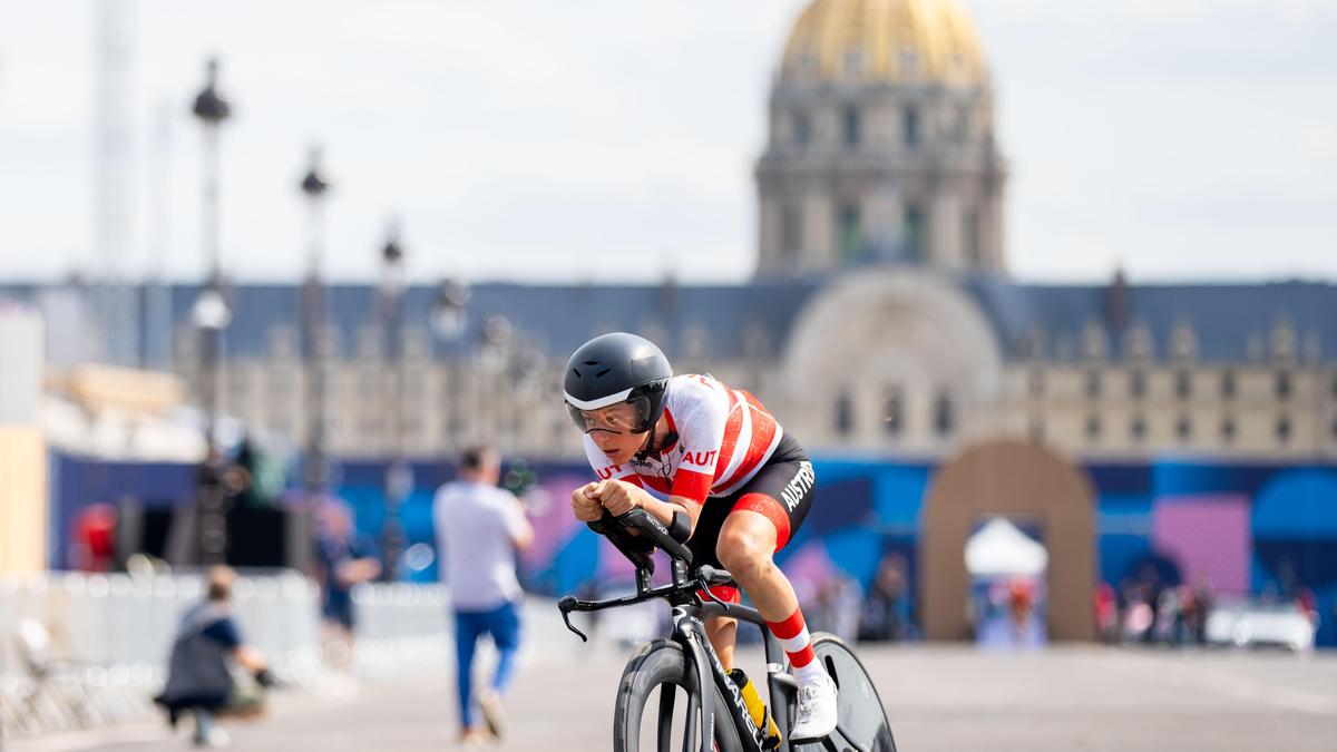 Anna Kiesenhofer beim Training in Paris