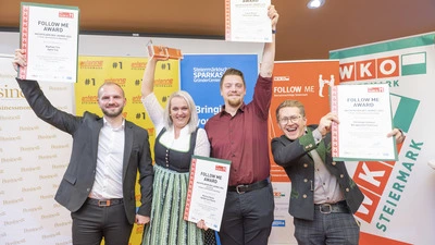 In der Kategorie „Familienexterne Übergabe“ belegte Raphael Titz (li.) den zweiten Platz hinter Martina Pöschl (2.v.l.). Sie gewann auch beim Publikumsonlinevoting und wurde damit „Nachfolgerin des Jahres“. Lukas Moser (3.v.l.) gewann die Kategorie „Familieninterne Übergabe“ vor Christoph Hüttner (re.)