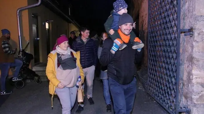 Zum Laternenfest, welches für jedermann zugänglich war, lud das Voitsberger Eltern-Kind-Zentrum am vergangenen Samstag auf die Burgruine Obervoitsberg ein.