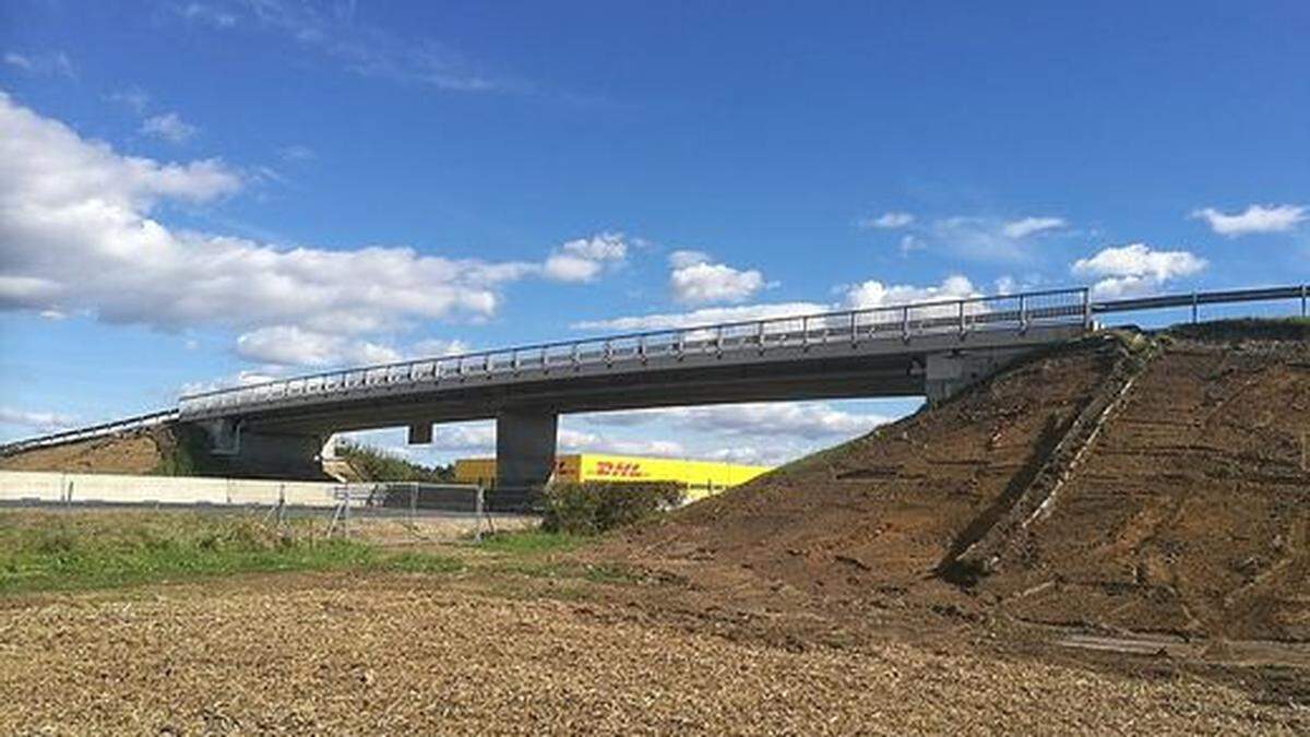 Die erste Brücke wird am Wochenende gesprengt 