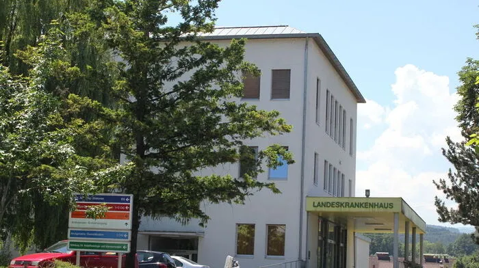 Gerüchte über eine Schließung der Chirurgie sind aufgetaucht