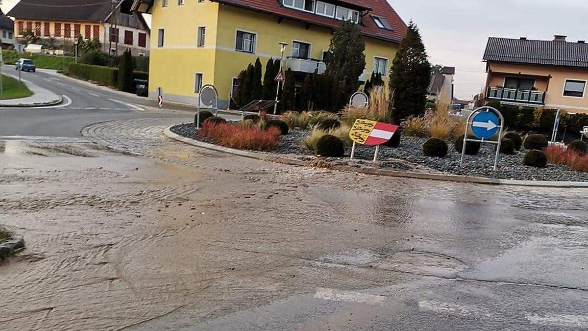 Die Feuerwehr musste Pumparbeiten durchführen