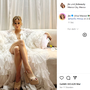 Seit Wochen ranken sich Trennungsgerüchte um Jennifer Lopez und Ben Affleck. Nun zeigte sich JLO auf Instagram freizügig in einem aufreizendem Dekolleté. Derzeit befindet sich Lopez alleine auf einer Promo-Tour für ihren neuen Netflix-Streifen „Atlas“. 
