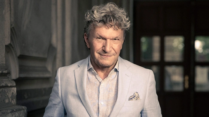 Der Pianist Markus Schirmer leitet das Festival Arsonore in Graz