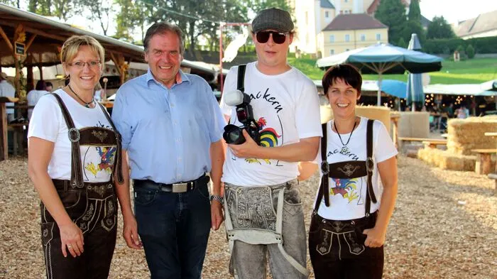 Das 18. Gackern wurde bei "Kaiserwetter" glanzvoll eröffnet und gab sich schon am ersten Tag "rekordverdächtig".