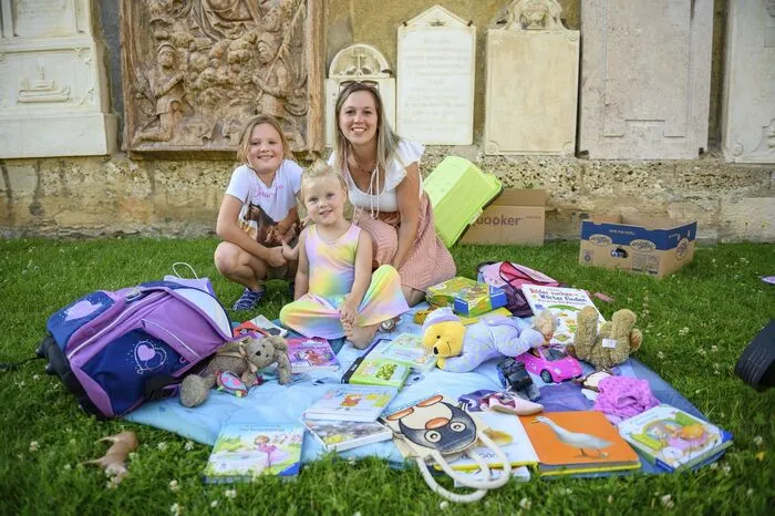 Die Kinder feierten den Ferienbeginn mit einem großen Kinderflohmarkt!