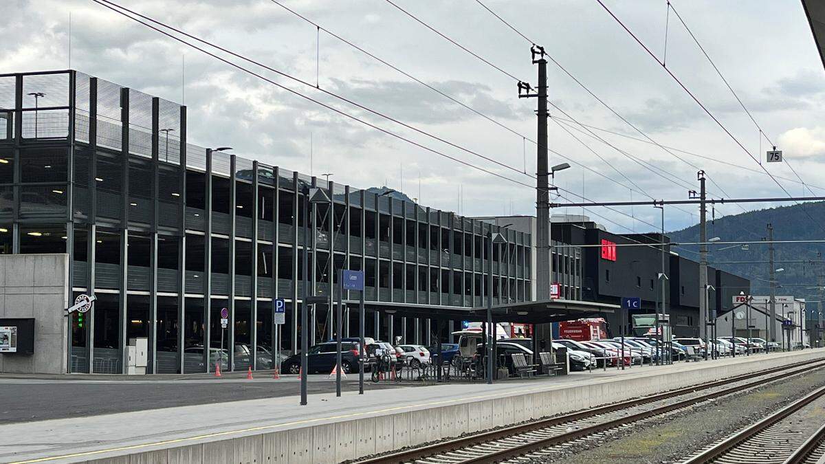 Rettungskräfte am Freitag im Einsatz