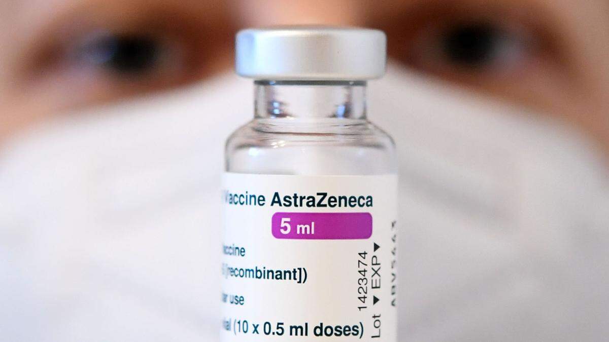 AstraZeneca soll weiter geimpft werden.