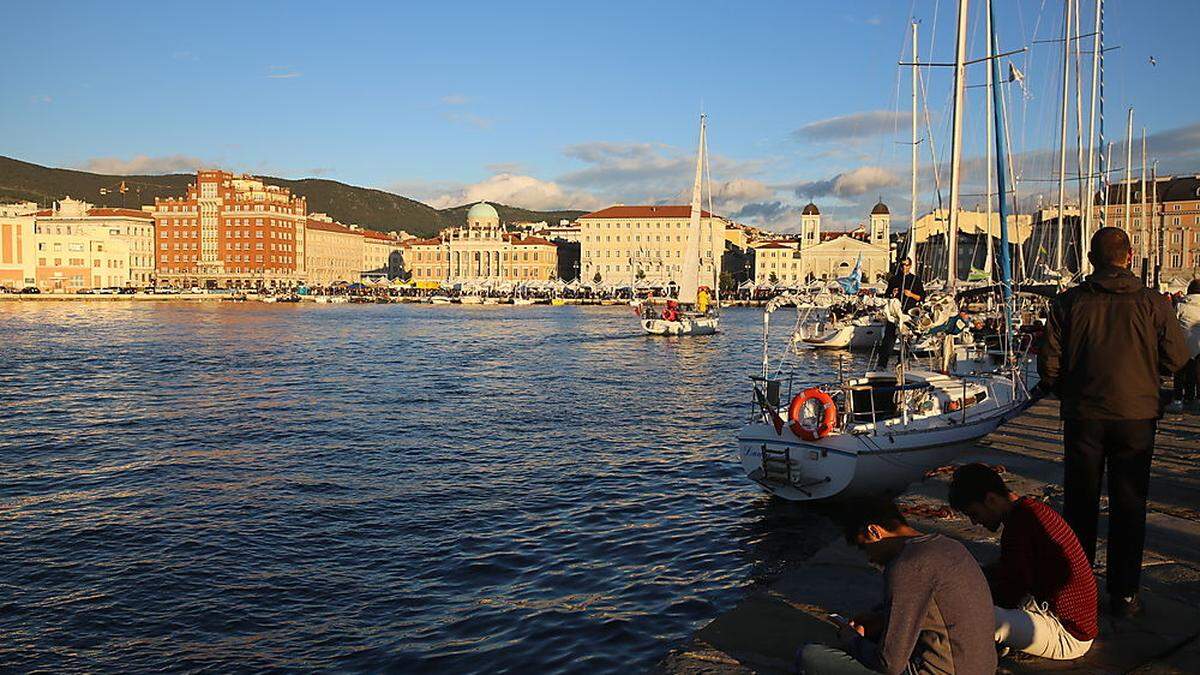 Unweit des Zentrums dümpelt der alte hafen vor sich hin - das soll sich bald ändern