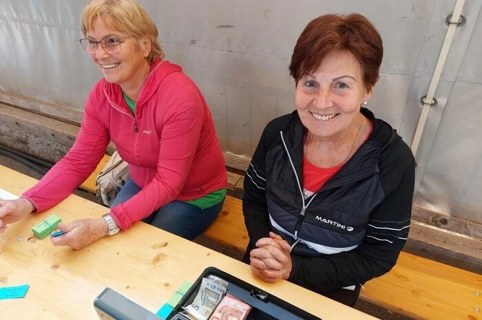 Nach der Mittagspause fand der Wandertag mit einem Kegelturnier einen geselligen Abschluss.