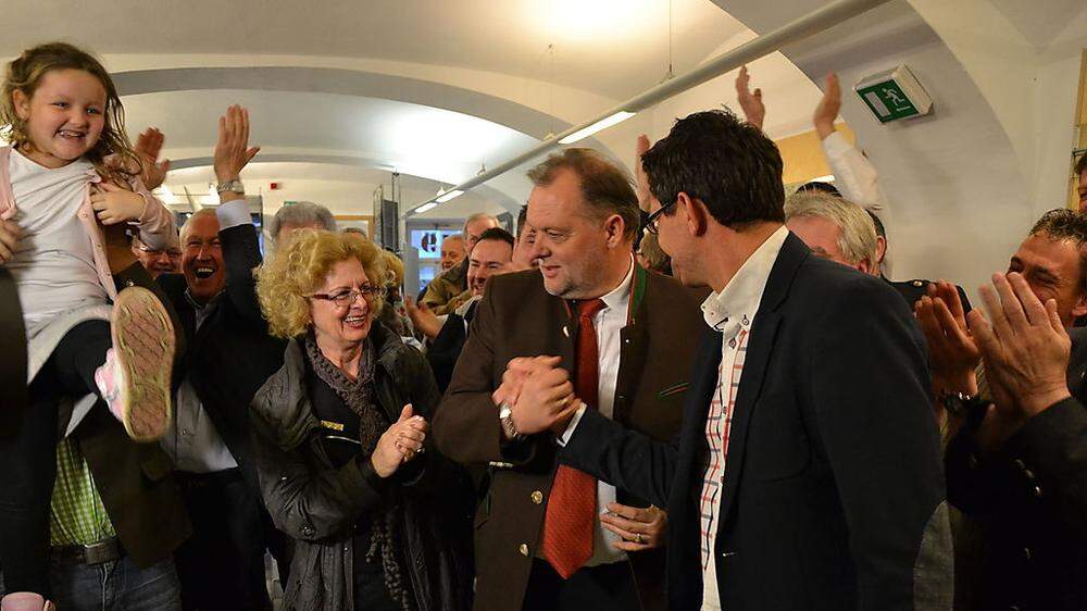 Feierlaune in Feldkirchen beim neuen Bürgermeister Martin Treffner (ÖVP)