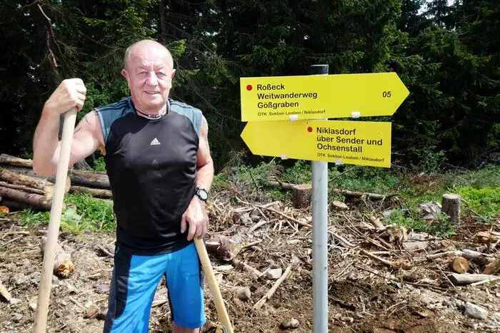 Unermüdlich als Wegewart und Fotograf im Einsatz: Helmuth Breidler
