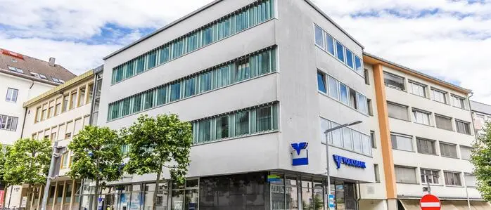 Von hier aus, von der Volksbank-Filiale in Villach, hat der mutmaßliche Betrüger agiert