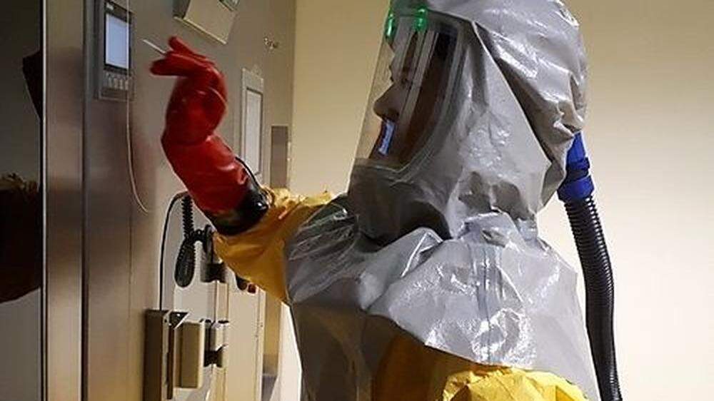 Im Hochsicherheitslabor der Med Uni Graz kann mit dem hochinfektiösen Coronavirus gearbeitet werden