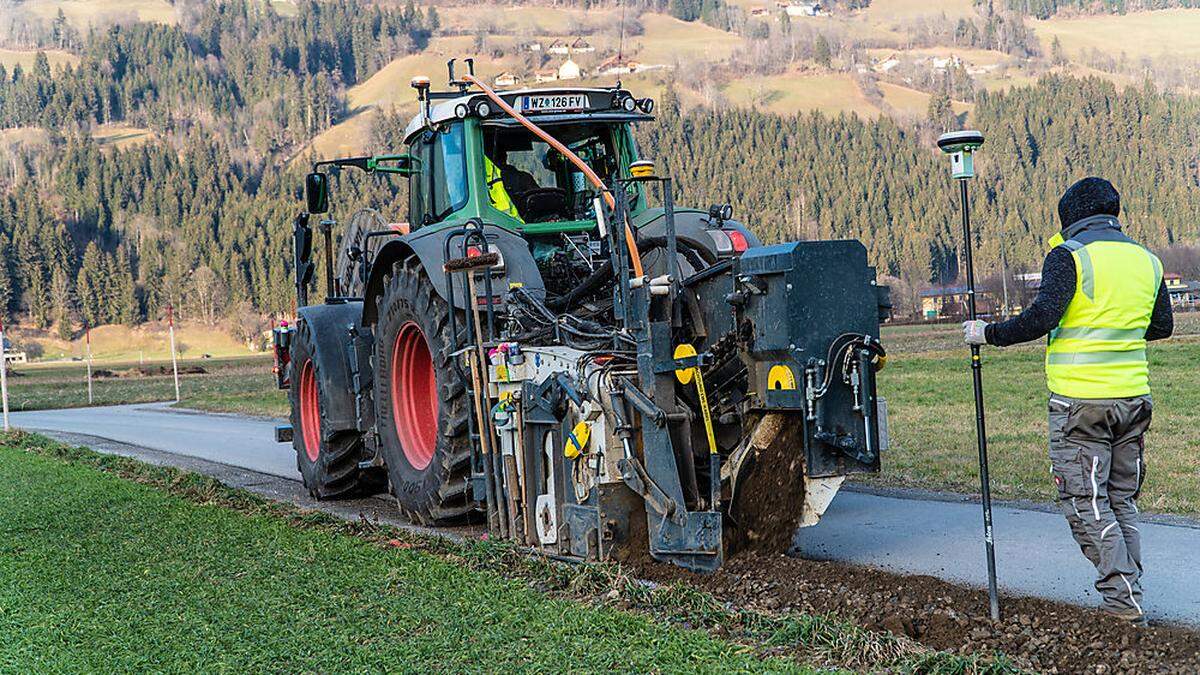 Verlegung von Glasfaserleitungen der Kelag Connect