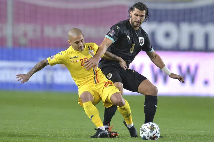 Aleksandar Dragovic: 4 Der in diesem Kader mit 84 Länderspielen erfahrenste Akteur zeigte wie zuletzt eine sehr solide Partie und erwischte einen besseren Tag als Nebenmann Martin Hinteregger.