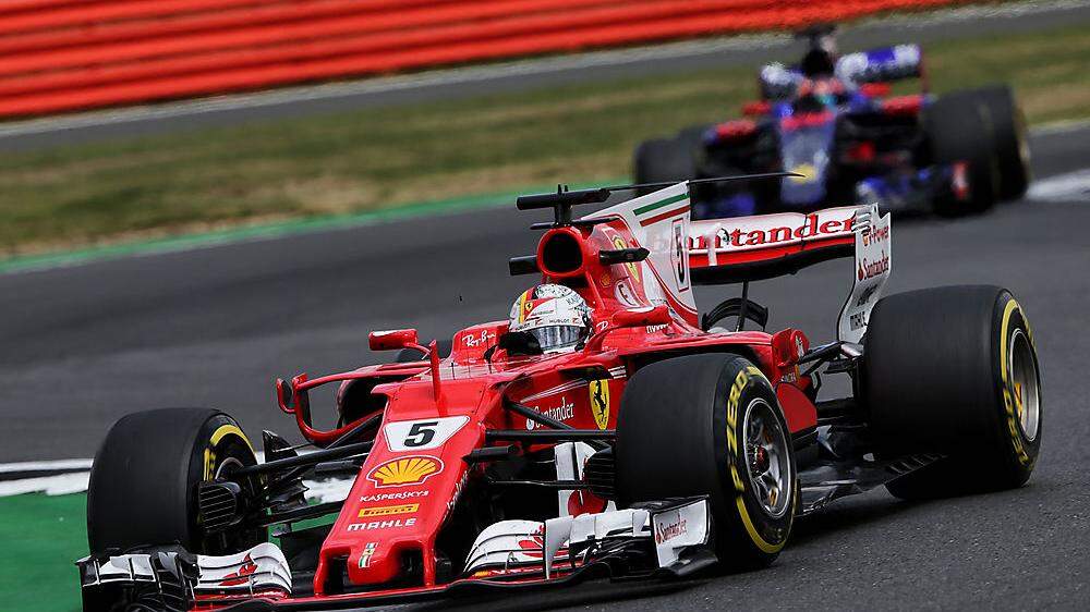 Sebastian Vettel & Co. fahren um die Pole in Silverstone