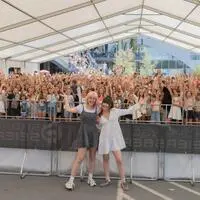Das Duo ViktoriaSarina begeisterte Tausende Fans in Seiersberg