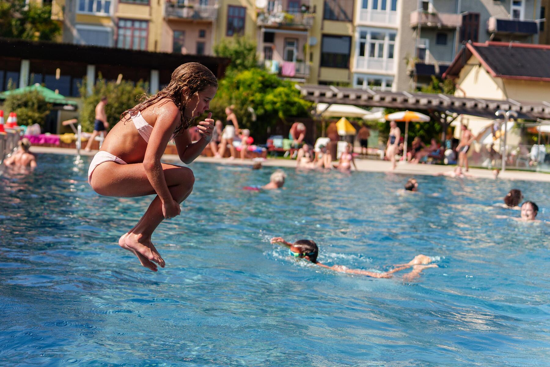 Ab 1. Mai: Bäderstart in Graz: Neue Preise, neuer Kassenautomat und ein neuer Chef