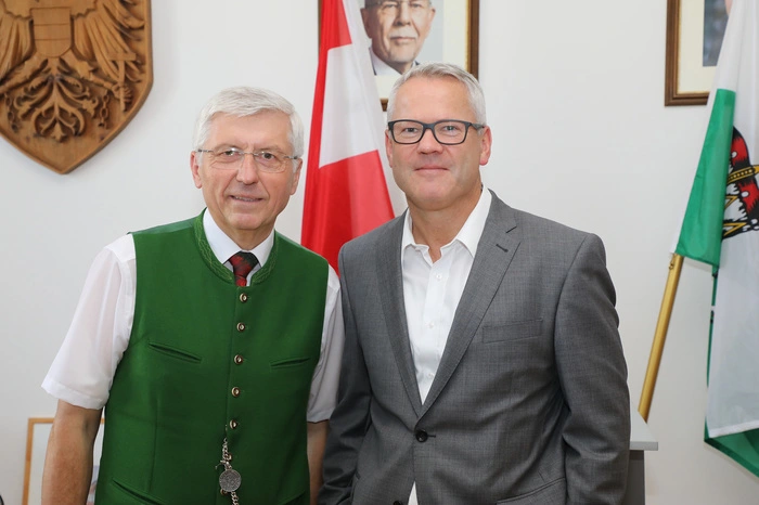Auch Voestalpine-Vorstand Franz Kainersdorfer und die beiden VA Erzberg-Geschäftsführer Josef Pappenreiter und Christian Treml waren, wie Kreutzwiesners Vorgängerin, Landesrätin a. D. Anna Rieder, gekommen.