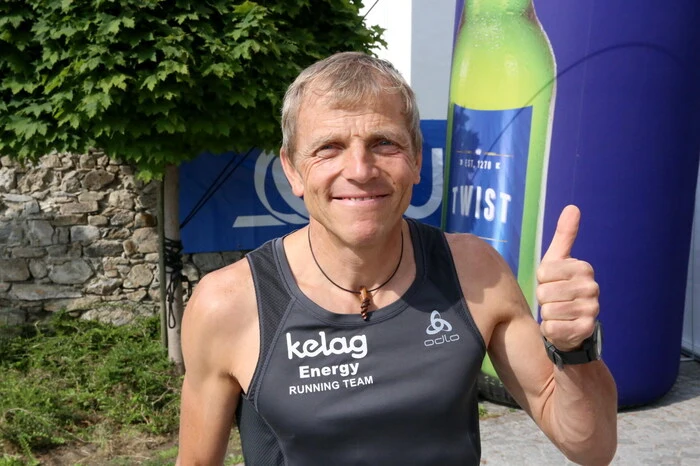 Um es gleich vorweg zu nehmen: Den Sieg holte sich bei den Herren Erwin Kozak vom „Kelag Energy Running Team“ in 1:06:21 Stunden. 