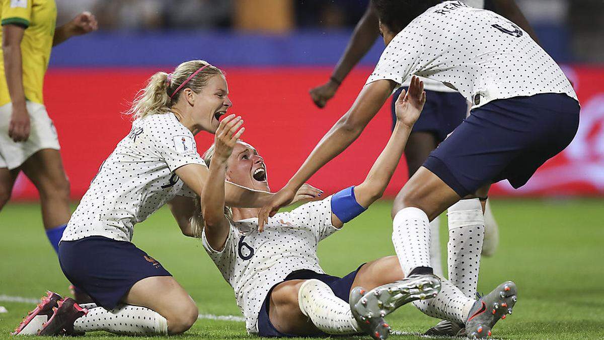 Amandine Henry (6) erzielte in der zweiten Hälfte der Nachspielzeit das entscheidende Tor