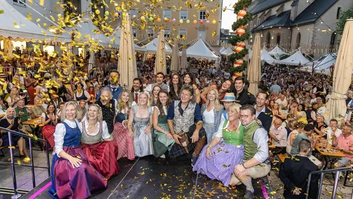 Trachtenmodeschau der Modehäuser Roll, Rettl, Kärntner Heimatwerk, Römer Moden und Strohmaier am Villacher Kirchtag diese Woche