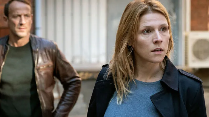 Neuer Fall für die Bundespolizisten Julia Grosz (Franziska Weisz) und Thorsten Falke (Wotan Wilke Möhring).