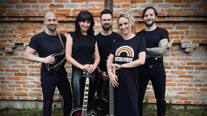 Mario Rumpf, Anja Zalar, Christopher Zalar, Tamara List und Andreas Schriebl sind „Zalar & List“