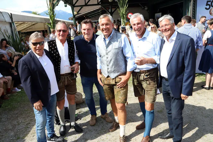 50 Geburtstag von Fritz Strobl in Steinfeld am Hauptplatz