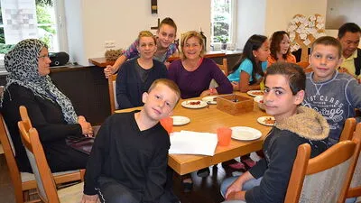 Die Treffen in Waiern und Steuerberg werden von Asylwerbern und Einheimischen regelmäßig besucht 