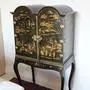 Eines der Highlights der Auktion: ein Chinoiserie Kabinettschrank, Rufpreis 1000 Euro
