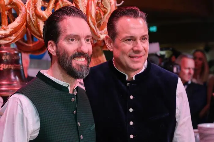 Alec Völkel and Sascha Vollmer von „The BossHoss“