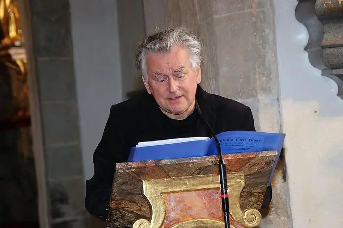 Dazu konnte der bekannte Schauspieler Johannes Silberschneider gewonnen werden.