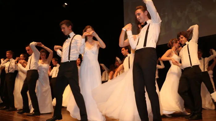 Der Maturaball der HLW Weiz wurde zur oscarreifen Ballnacht.