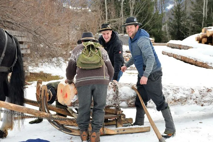 Ihnen allen ist es wichtig, die Tradition des Holzfuhrwerkens am Leben zu erhalten und an kommende Generationen weiterzugeben.