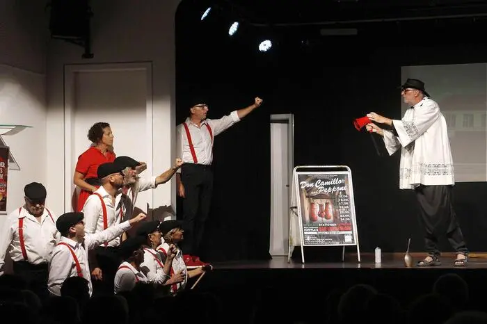 Denn „Don Camillo“ gespielt von Wolfgang Scheiber und Jürgen Haubenhofer in Rolle des Kommunisten „Peppone“ verfolgen das gleiche Ziel, jedoch ist ihre Vorstellung von Glück grundverschieden 