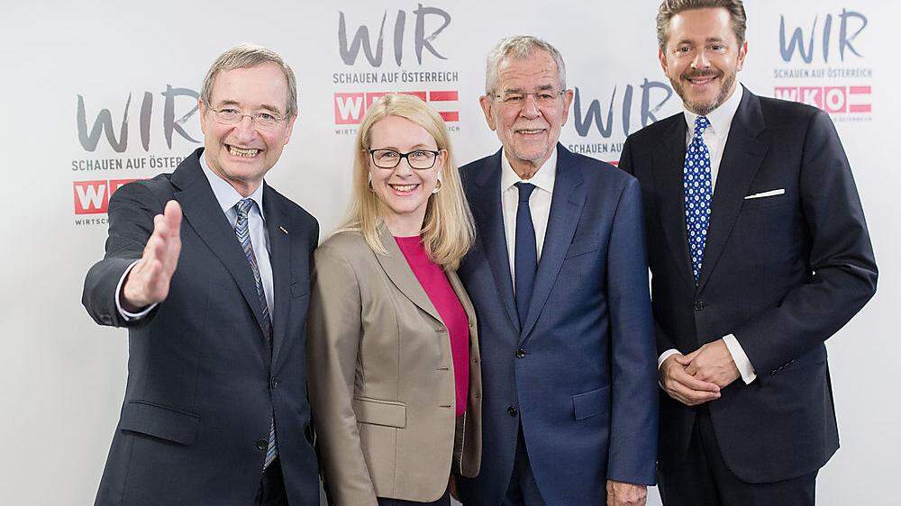 Ex-WKÖ-Präsident Christoph Leitl, Wirtschaftsministerin Margarete Schramböck (ÖVP), Bundespräsident Alexander Van der Bellen und WKÖ-Präsident Harald Mahrer