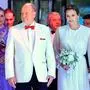 Fürst Albert (65) von Monaco und seine Frau Charlène (45) beim Rotkreuz-Ball