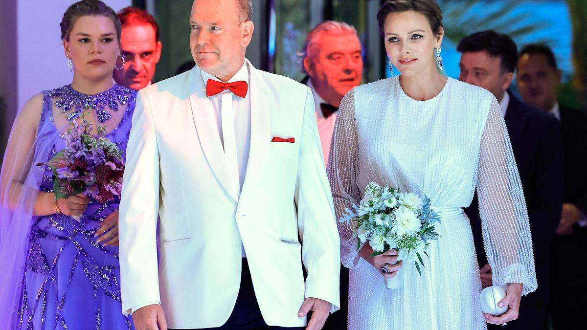 Fürst Albert (65) von Monaco und seine Frau Charlène (45) beim Rotkreuz-Ball