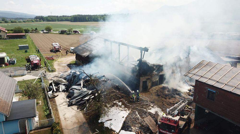 In Traundorf brannte 2022 ein Wirtschaftsgebäude 